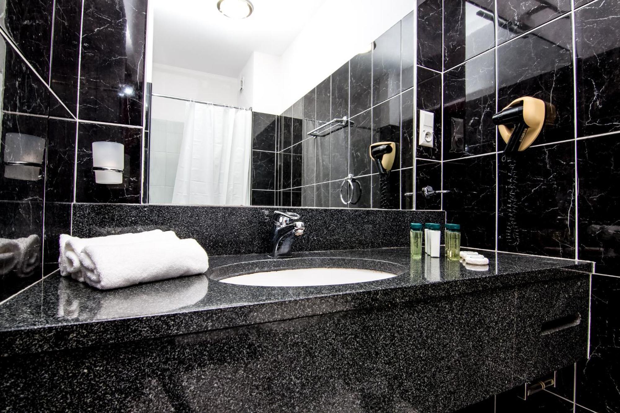 Hotel Bella Vista Warszawa المظهر الخارجي الصورة
